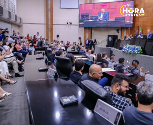 HoraCertaMT |  Assembleia Legislativa homenageia personalidades de Mato Grosso com honrarias